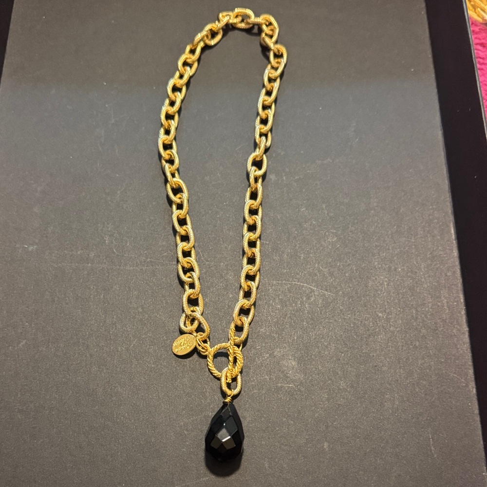Authentic Susan Shaw Gold Chain Necklace with Black Faceted Teardrop Pendant